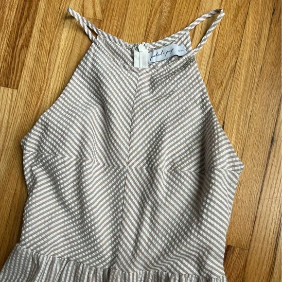 Petal & Pup Neutral Gingham maxi dress - Picture 5 of 8